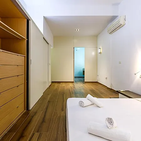 Cozy With Ac